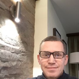 Владимир Богомолов