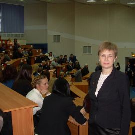 Елена Немолот
