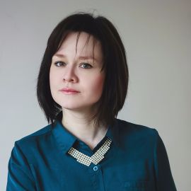 Юлия Лёзова