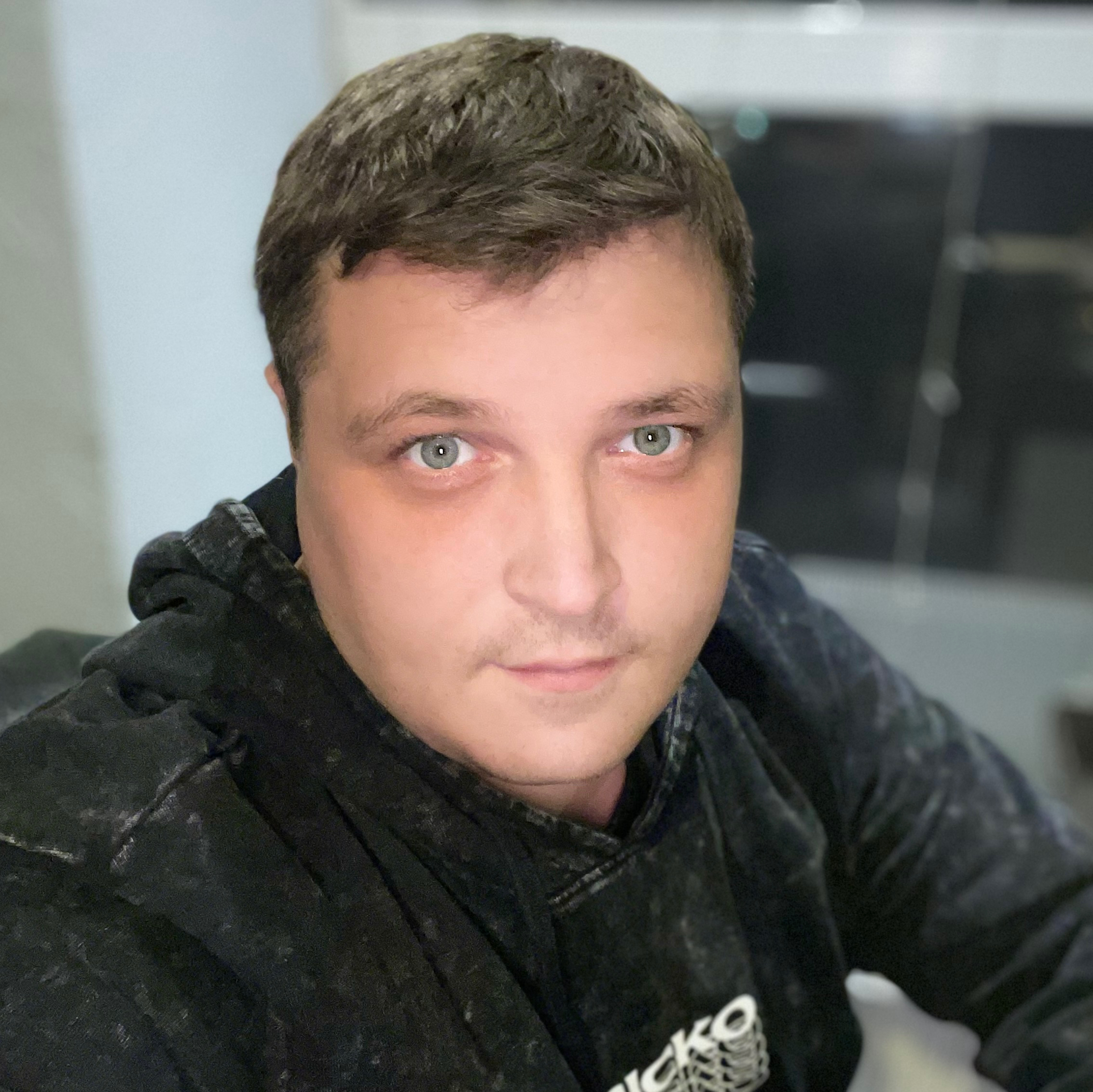 Андрей Усанин
